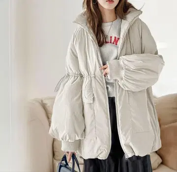 클래식 엘프 스탠드 카라 드로스트 소매 볼륨 충전솜 오버 사이즈 블루종