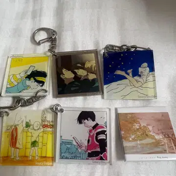 [하자품] Saucy Dog 자켓 키링과 캔뱃지 묶음 판매