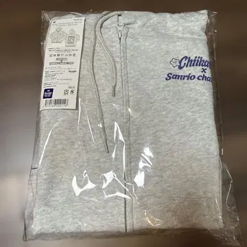 치이카와 (먼작귀) 산리오 ZIP 후드티 M 사이즈