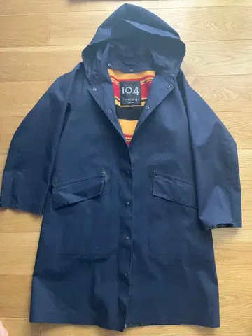 매킨토시 104 고무 코트 스코틀랜드제