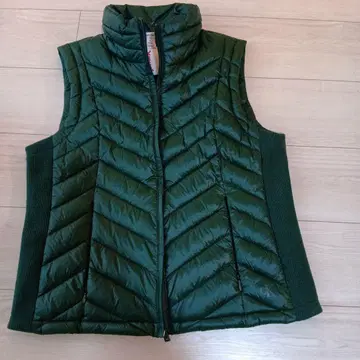 Calvin Klein Sycamore 다운 베스트 M 사이즈