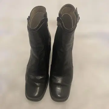 블랙 버클 숏부츠