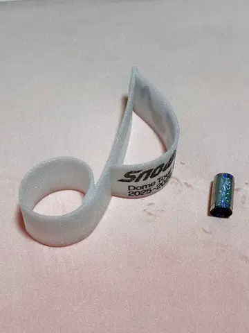 SnowMan ON 낙하물 은색 테이프