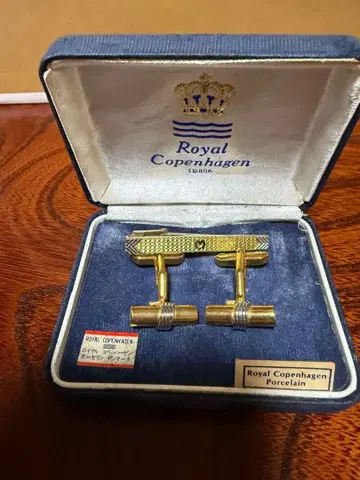 Royal Copenhagen 커프스 단추와 넥타이핀 세트