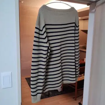 스트라이프 니트 스웨터 베이지 네이비