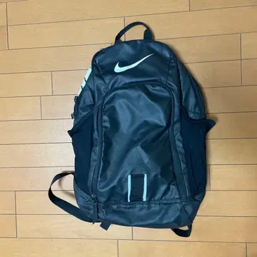Nike 블랙 백팩