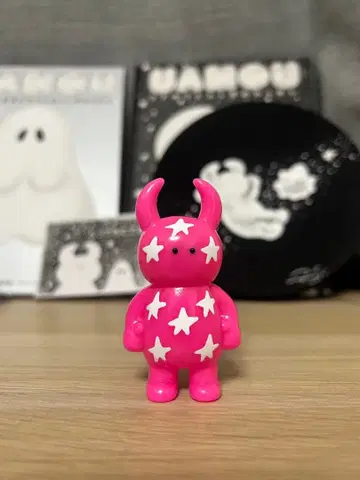 스타 우아모우 ( 핑크 화이트별 )