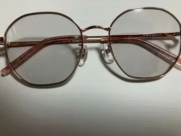 OWNDAYS 로즈 골드 팔각형 안경 케이스 포함