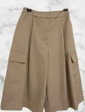 CLOCHE 택 포함 그레이 하프 팬츠