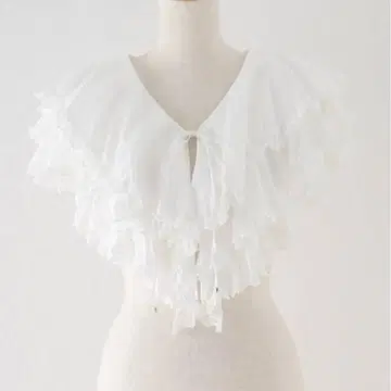 FUMIE=TANAKA (후미에 타나카) 프릴 넥