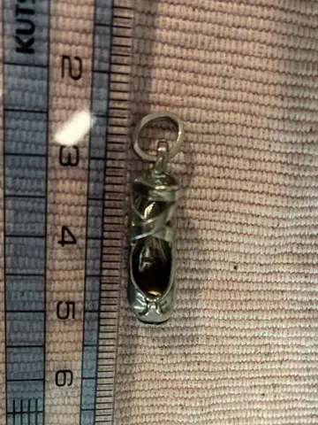 프리드 포인 슈즈 펜던트/닻(실버) 차코트