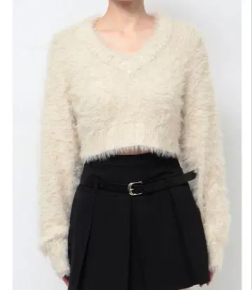 EMODA 샤기 시퀸즈 니트