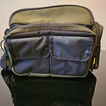 DAIWA 허리 낚시용 가방