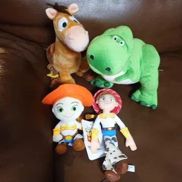 토이 스토리 봉제 인형 세트 불스아이 제시 렉스 4점 세트