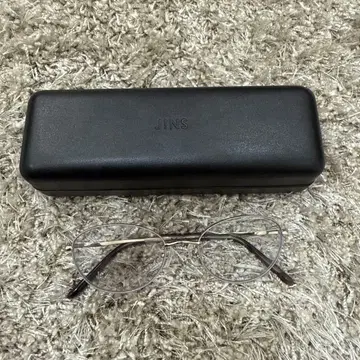 JINS 클리어 브라운 오벌 안경 케이스 포함