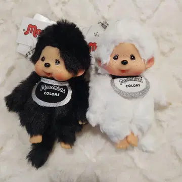 [ 새상품 ] 몽치치 COLORS 키링 블랙 화이트 2체 세트