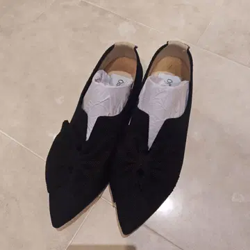 offen 리본 포함 블랙 니트 플랫슈즈