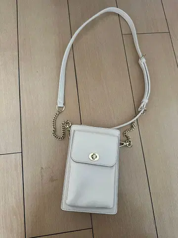 다이애나 화이트 숄더백 스마트폰 숄더