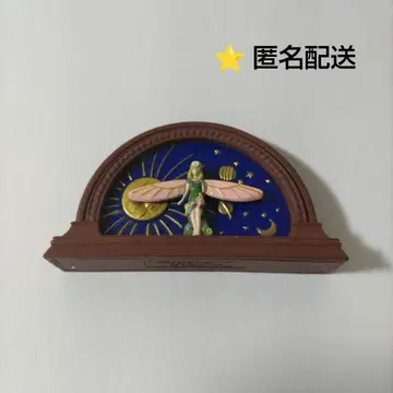 귀를 기울이면 엘프 여왕 피규어