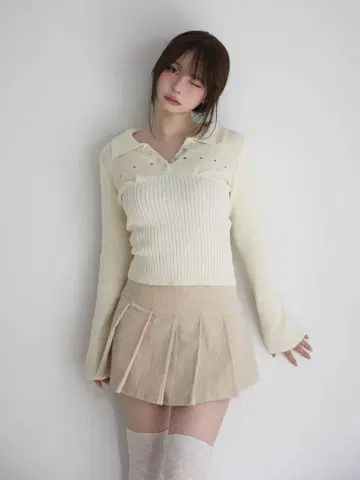 andmary Lindsay 로고 탑스