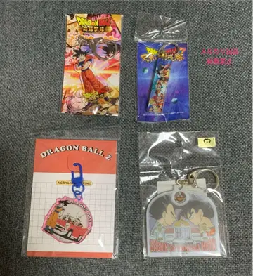 드래곤볼 아크릴 키링 묶음 판매 손오공 베지터 계왕님