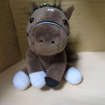 말 봉제 인형