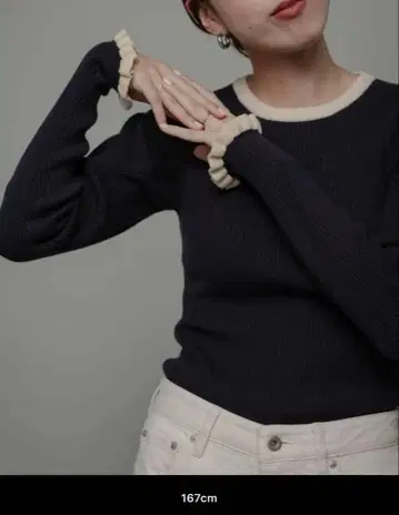 새상품 URBAN RESEARCH 소매 프릴 하이넥 풀오버