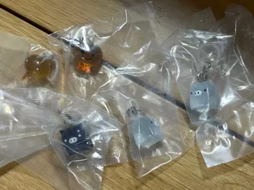 산엑스 가챠가챠 마스코트 참 메지루시 코게빵