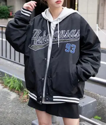 Arkansas 바시티 자켓 블랙 93 겨울 의류