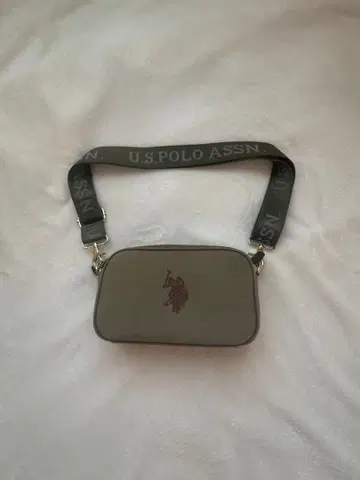 U.S. POLO ASSN. 숄더백 올리브 그린