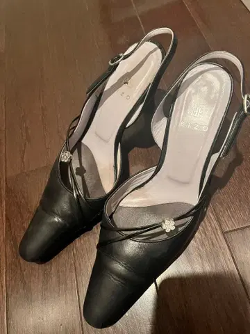 EIZO 블랙 하이힐 23cm