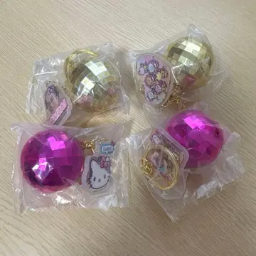 마츠켄 삼바 x 헬로키티 미러볼 포함 키링