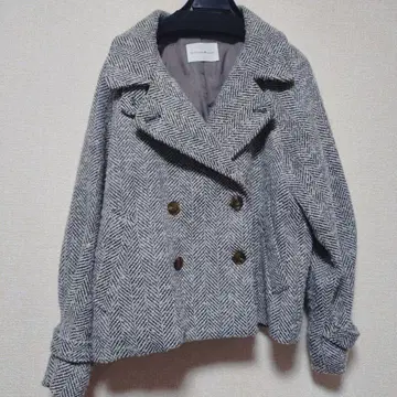 Couture Brooch 헤링본 숏코트