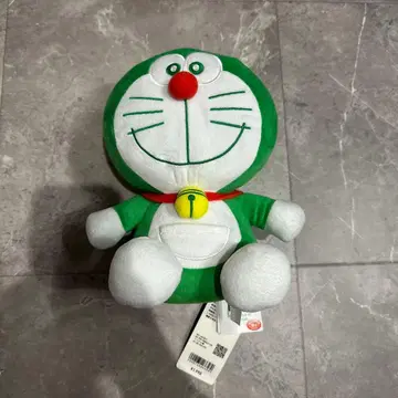 유니클로 도라에몽 봉제 인형 약 30cm