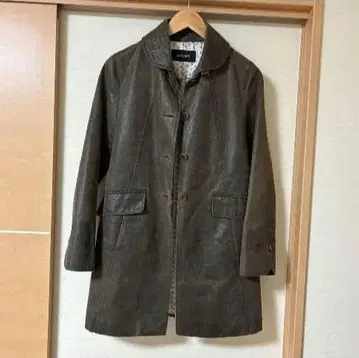 MACPHEE 가죽풍 코트