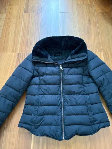 ZARA 다운 M