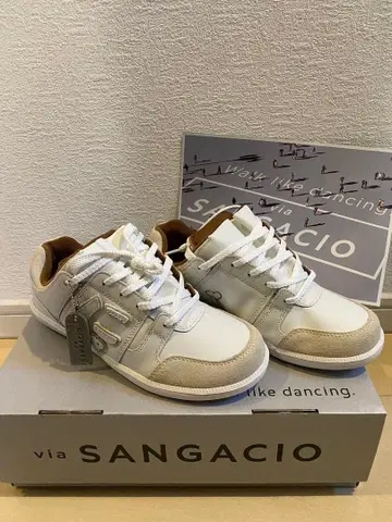미사용 SANGACIO 반시 콜라보 스니커즈 24cm