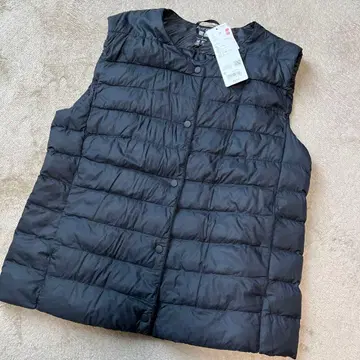 미사용 새상품 유니클로 퍼프 테크 컴팩트 베스트 S