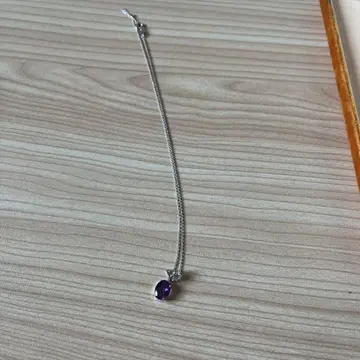 자수정과 다이아 목걸이