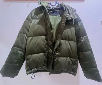 COMME CA ISM 올리브 그린 다운 자켓 사이즈 7