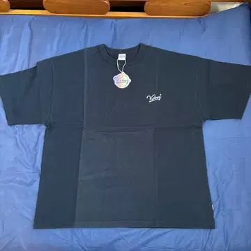 [ 미사용 새상품 ] Keboz 로고 T셔츠 S사이즈 네이비