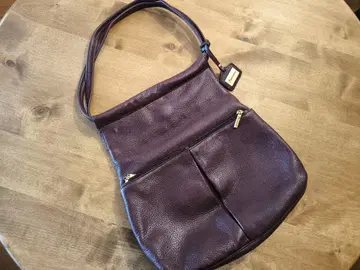 브라운 가죽 숄더백