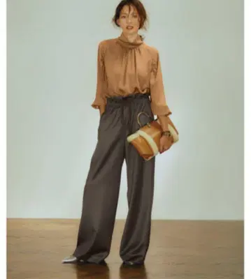 윔 가젯 와이드 팬츠 카르제 이지 팬츠 마리솔 콜라보