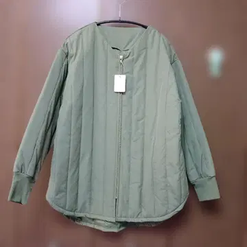 올리브 그린 퀼팅 자켓