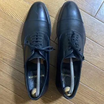 SHETLAND FOX 블랙 드레스 슈즈