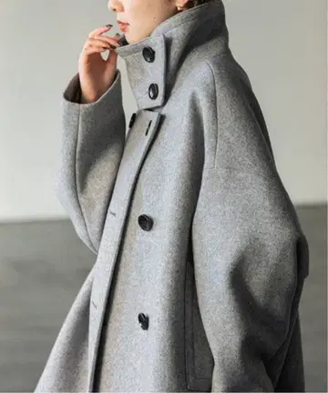 noble 스탠드 카라 오버코트