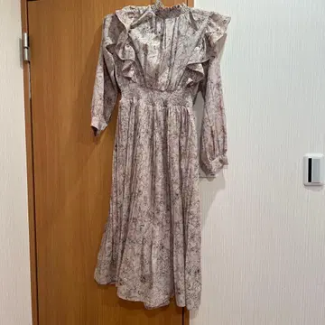 엘레강트한 꽃무늬 롱 드레스