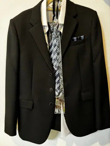 포멀 슈트 블랙 넥타이 포함 160 사이즈