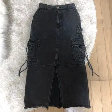 Ray BEAMS 블랙 카고 스커트