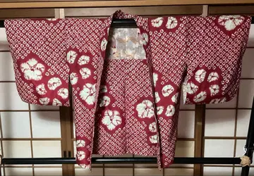 진홍색 시보리 꽃무늬 겉옷 1228